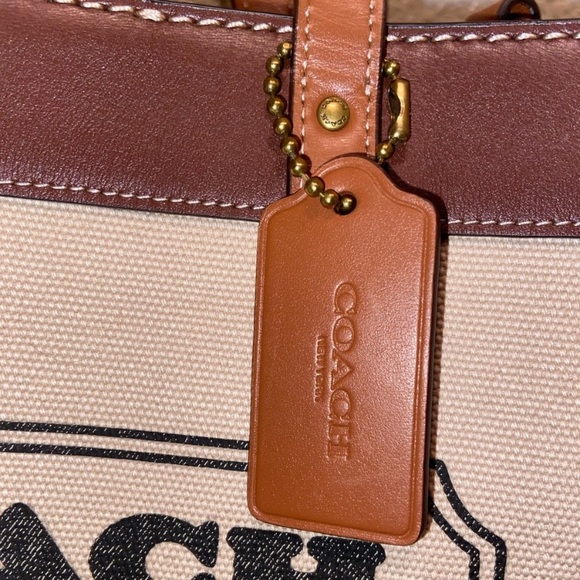 Coach Field Tote 30 With Coach Badge - Picture 6 of 9